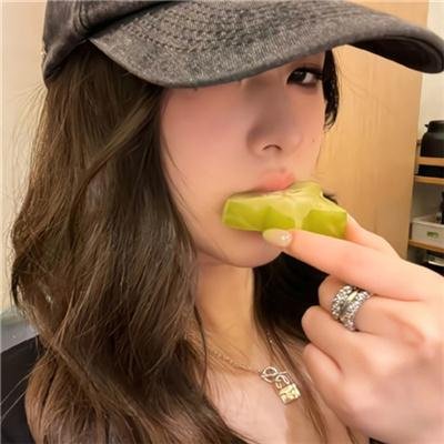 艾莉莎与玛榭拉
